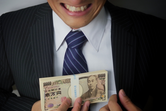 ヤミ金業者は金をせしめてほくそ笑む。登米市の闇金被害の相談は弁護士や司法書士に無料でできます
